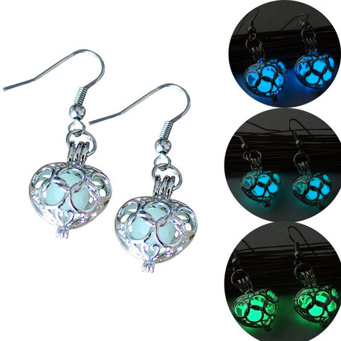 CUTE GLOWING EARRINGS - WE HAVE THEM IN 3 COLORS