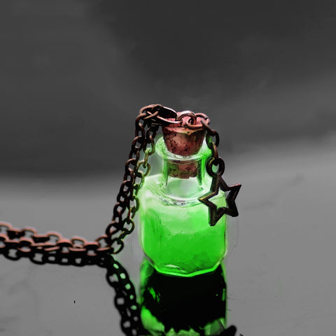 GLOWING LONG VINTAGE WISH BOTTLE PENDANT